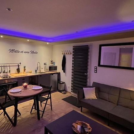 Mille Et Une Nuit, Appartement Classe 3 Etoiles En Rdc Avec Exterieur Et Parking 돌 외부 사진
