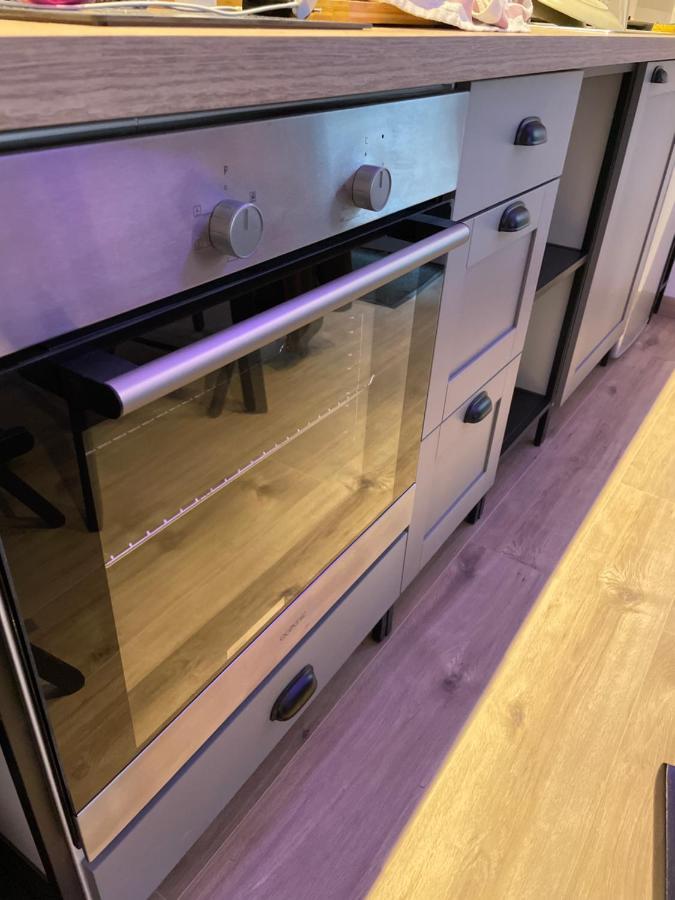 Mille Et Une Nuit, Appartement Classe 3 Etoiles En Rdc Avec Exterieur Et Parking 돌 외부 사진
